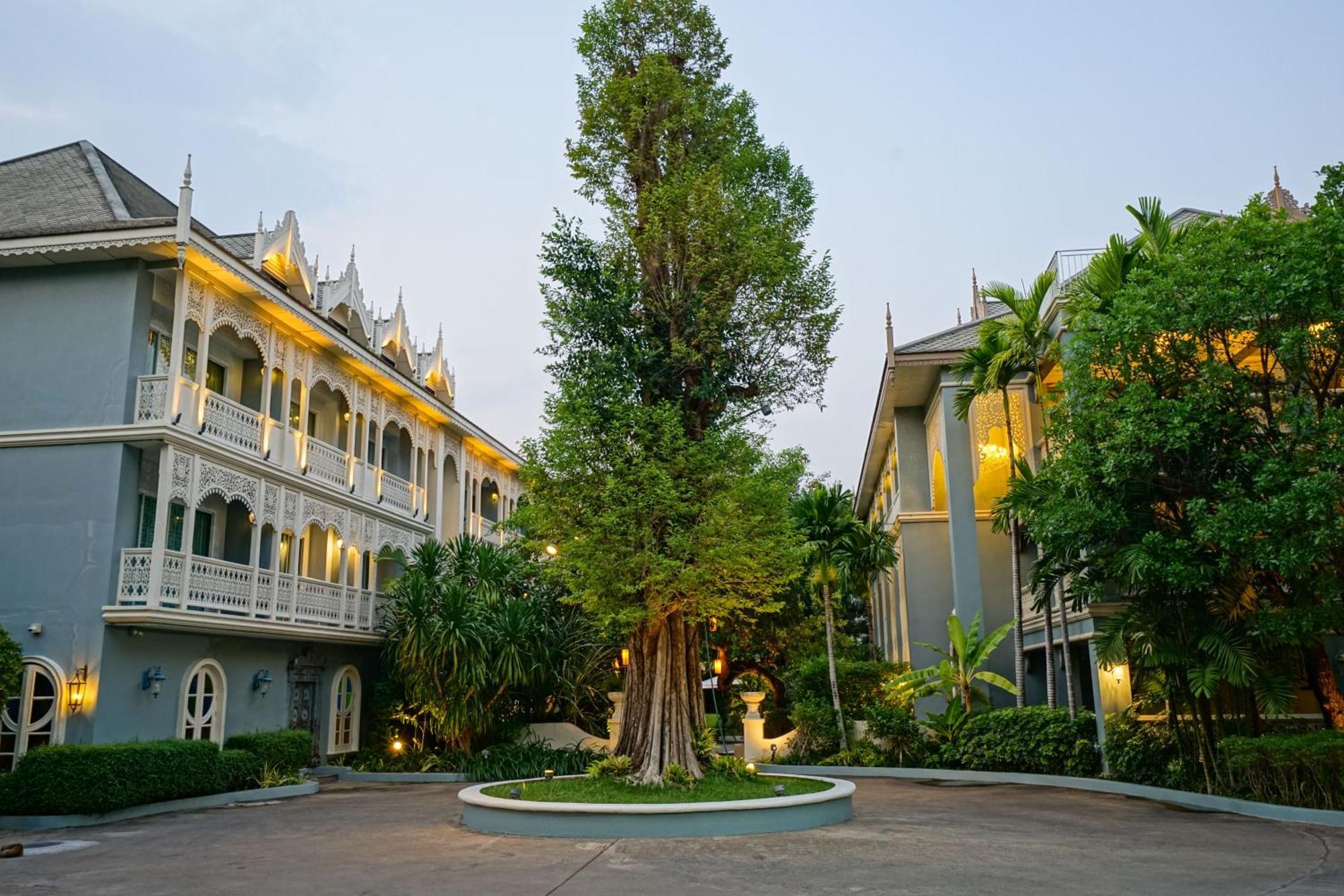 At Pingnakorn Riverside Chiang Mai Bagian luar foto