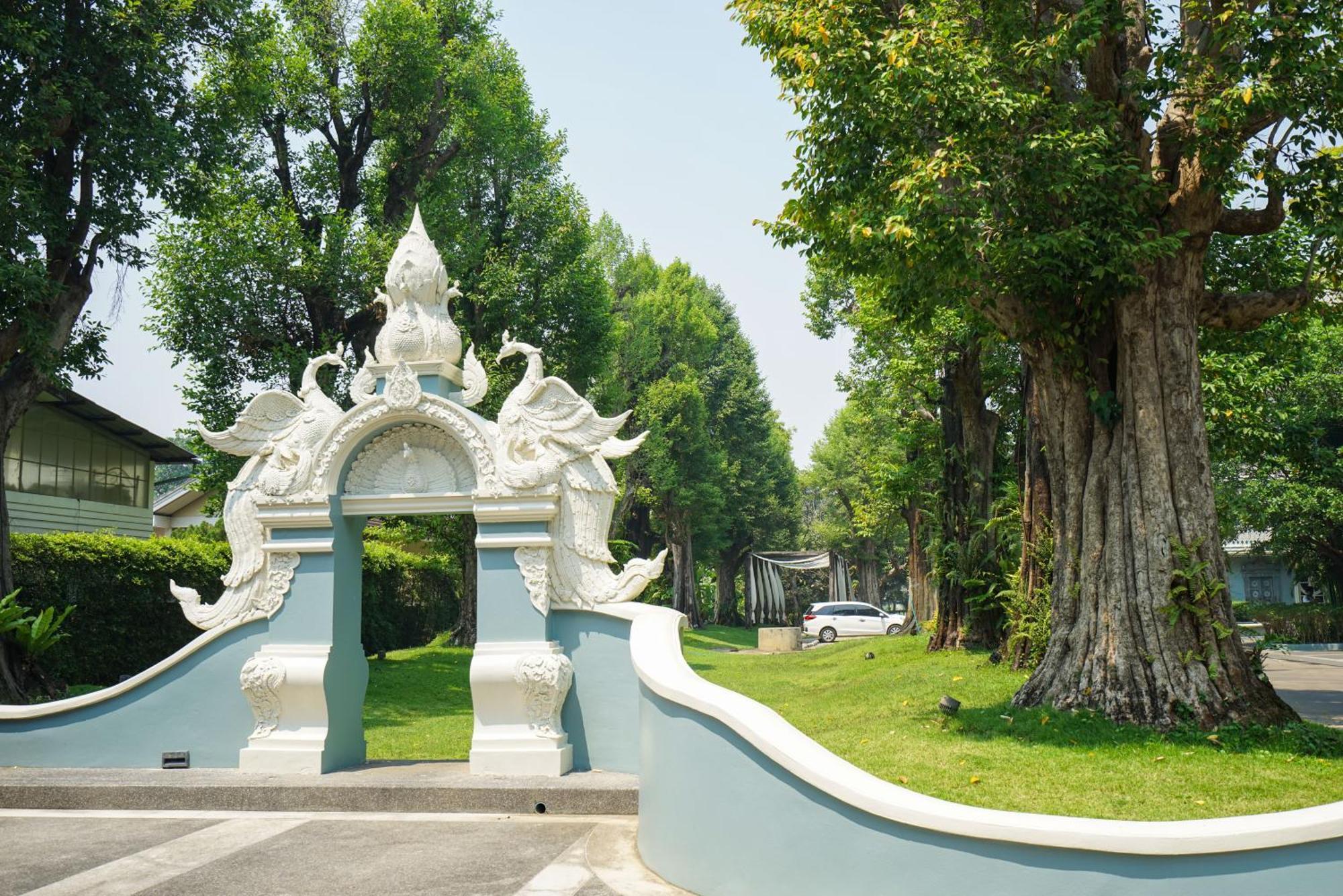 At Pingnakorn Riverside Chiang Mai Bagian luar foto